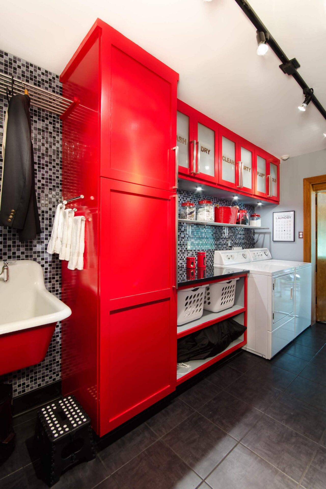 HomeMasons Laundry 1 6202014