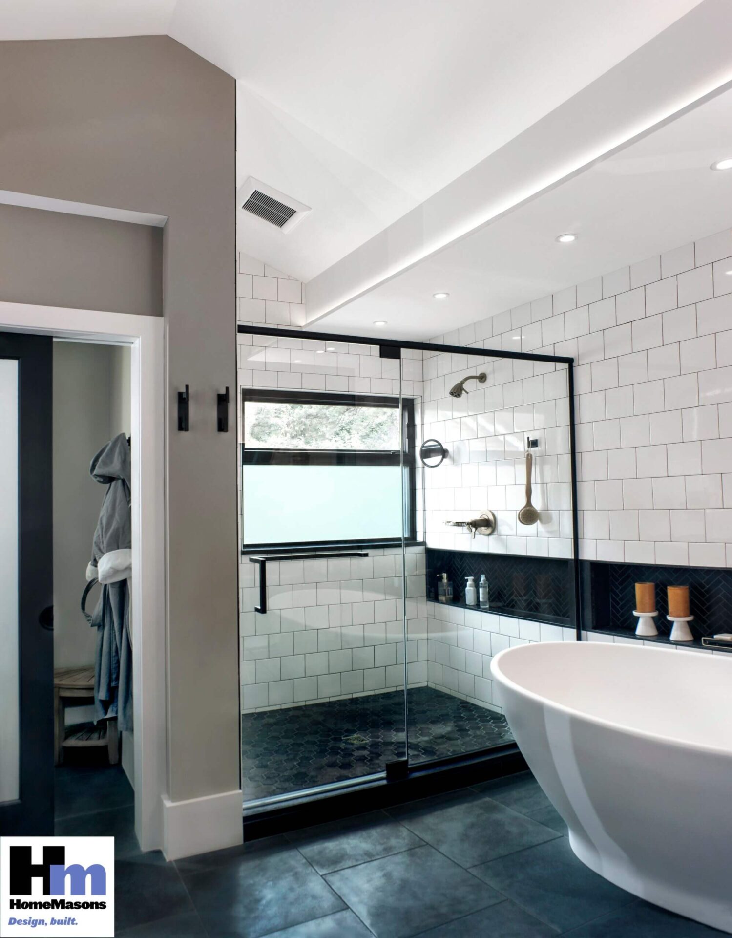 HomeMasons Master Bath 4 scaled