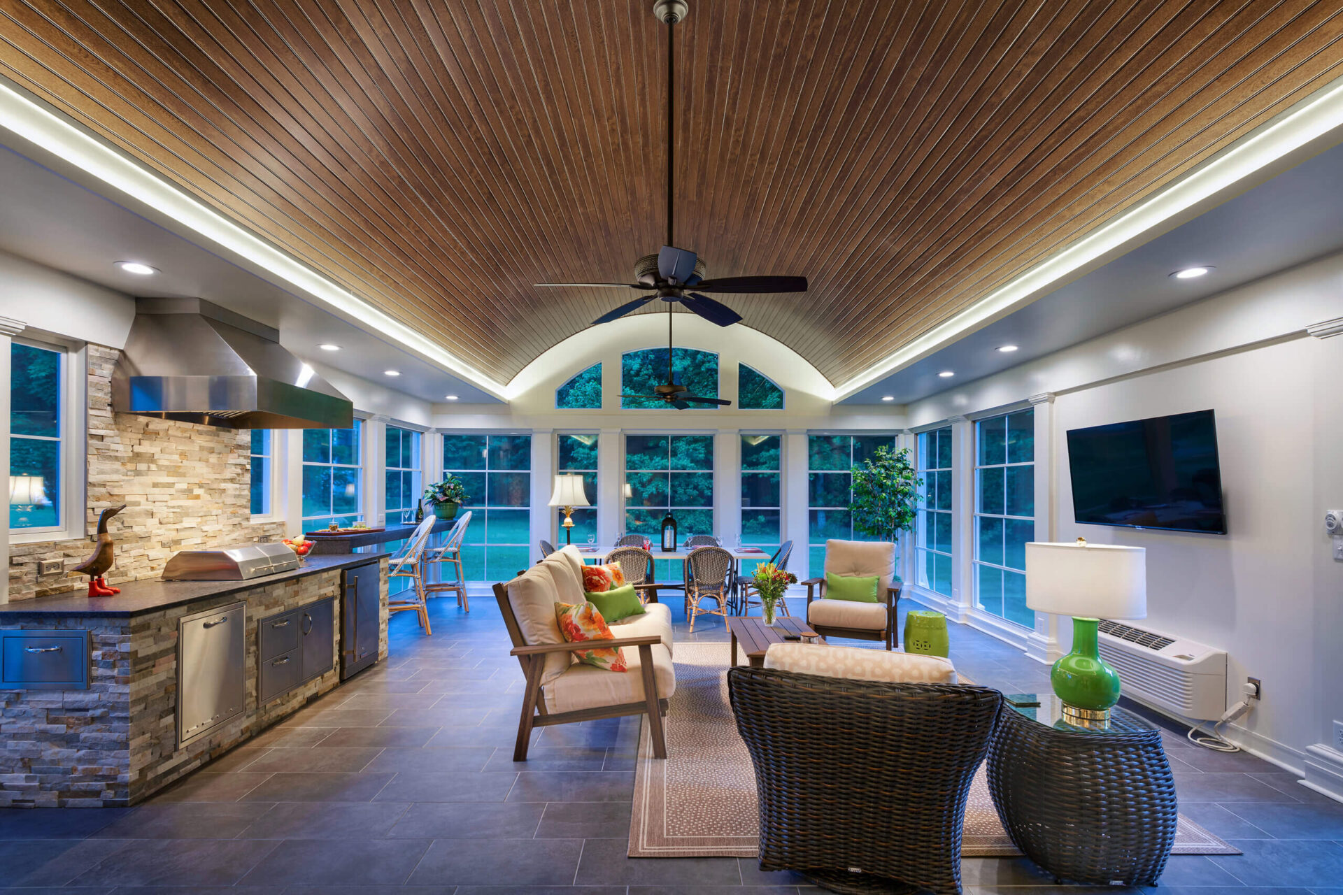 Living Spaces 2 scaled